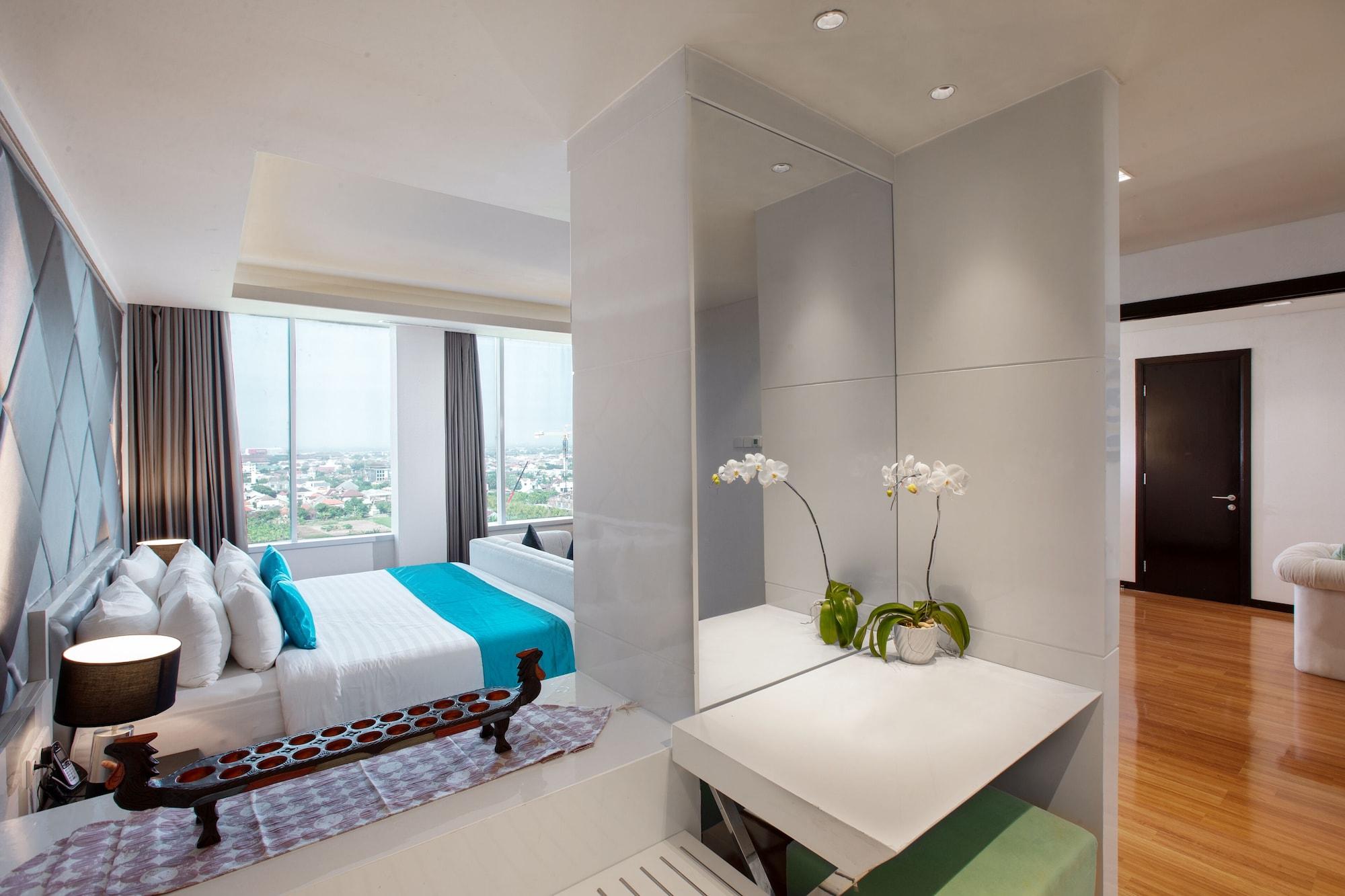 The Alana Hotel & Convention Center Solo By Aston Exteriör bild