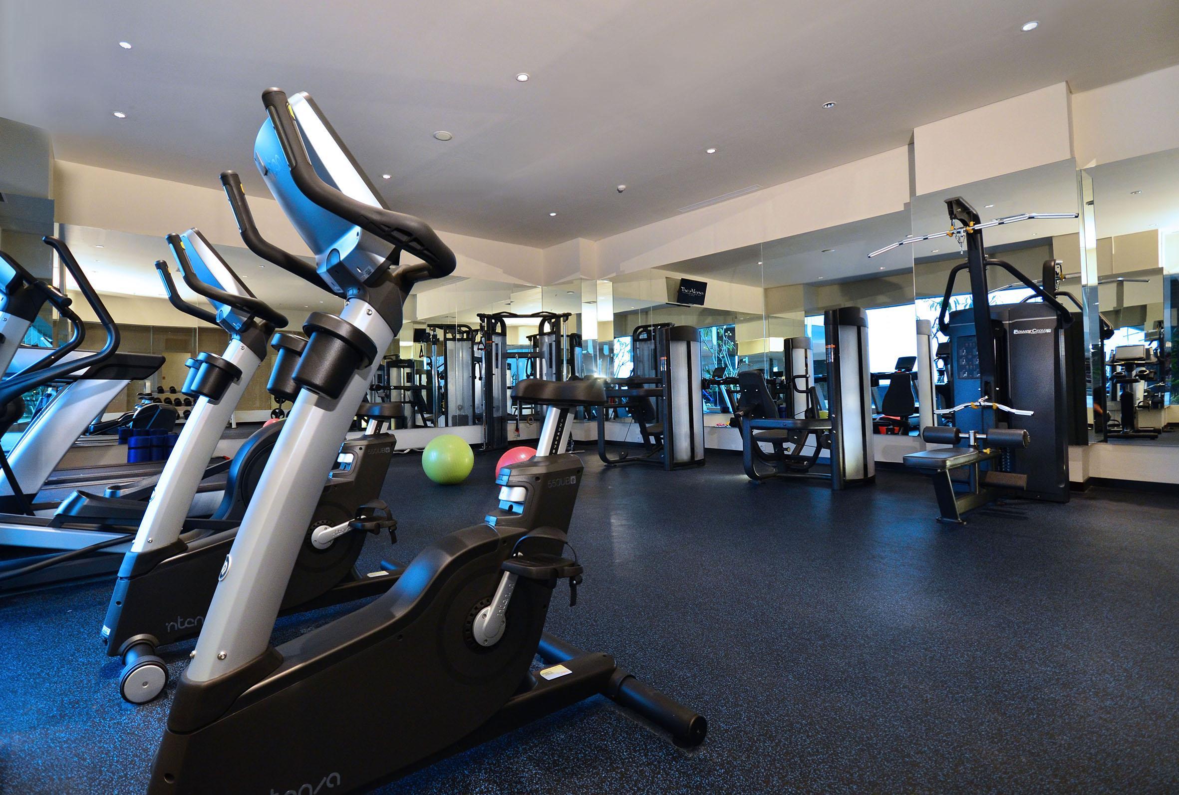 The Alana Hotel & Convention Center Solo By Aston Exteriör bild